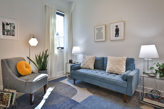 2541 Turner St in Philadelphia, PA - Building Photo - Building Photo