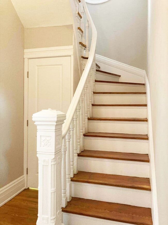 property at 3221 Bishop St