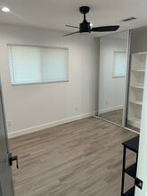 11314 Hayvenhurst Ave in Los Angeles, CA - Building Photo - Building Photo