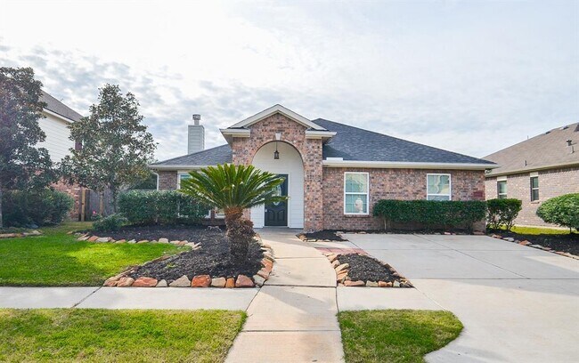 21523 Ivory Gate Ln