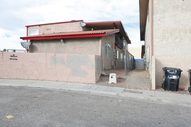 3611 Ala Dr in Las Vegas, NV - Building Photo - Building Photo