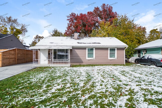 property at 1552 Northridge Rd