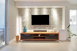 777 NE 62nd St in Miami, FL - Building Photo - Building Photo