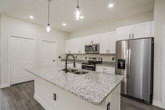 1829 Manitoba Ct in Kissimmee, FL - Building Photo - Building Photo