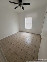 1702 W Craig, 7 in San Antonio, TX - Building Photo - Building Photo