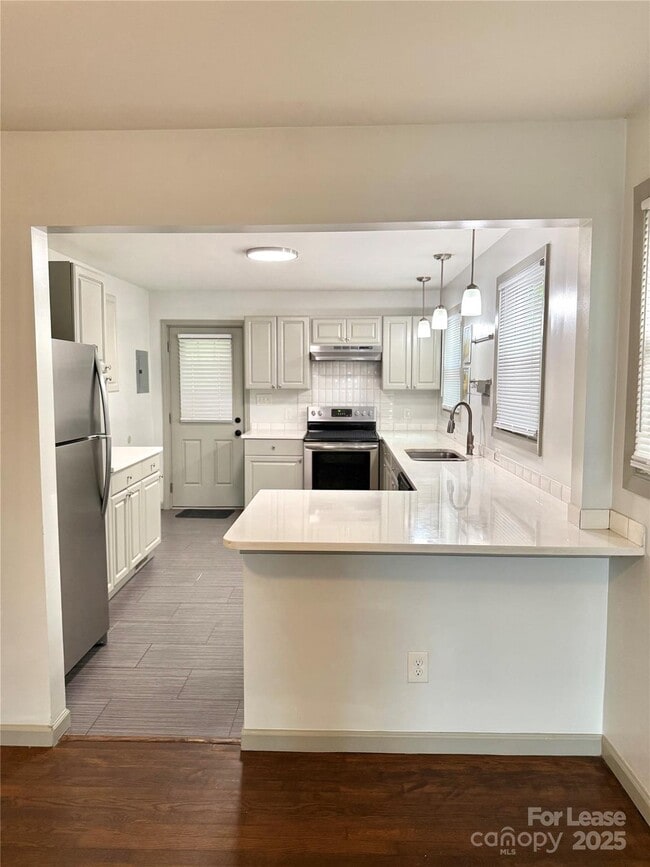 property at 3134 Parkway Ave