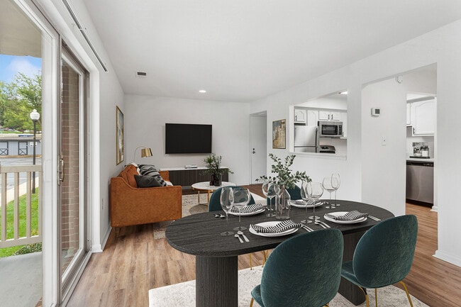 ReNew Foundry Centre in Owings Mills, MD - Building Photo - Building Photo