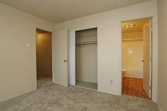 Beaver Creek in Beaverton, OR - Foto de edificio - Building Photo