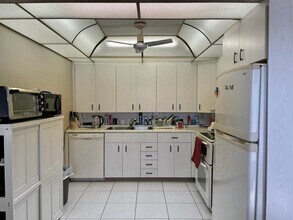 4019 Lincoln A in Boca Raton, FL - Building Photo - Building Photo