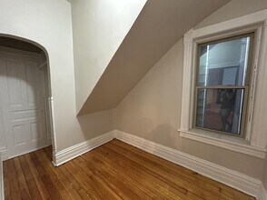 1013 N Winchester Ave in Chicago, IL - Building Photo - Building Photo