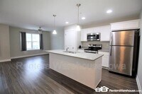 164 NE 22nd Ln photo'