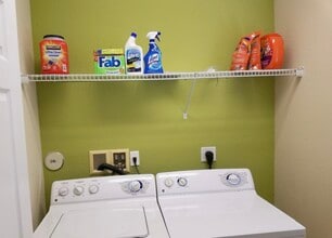 6061 Grand Cypress Cir W in Coconut Creek, FL - Building Photo - Building Photo