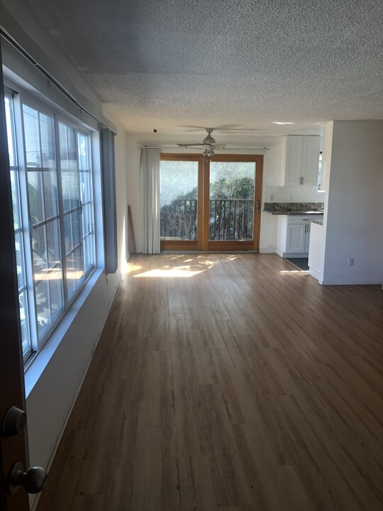 3715 Pacific Ave, Unit 4 in Marina Del Rey, CA - Foto de edificio