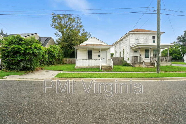 property at 1602 Centre Ave