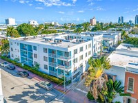 1112 Euclid Ave, Unit 311 in Miami Beach, FL - Building Photo - Building Photo