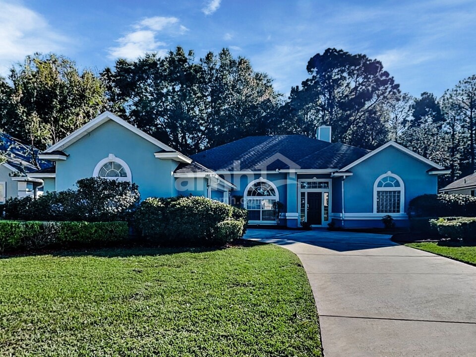 357 Maplewood Dr in Jacksonville, FL - Building Photo