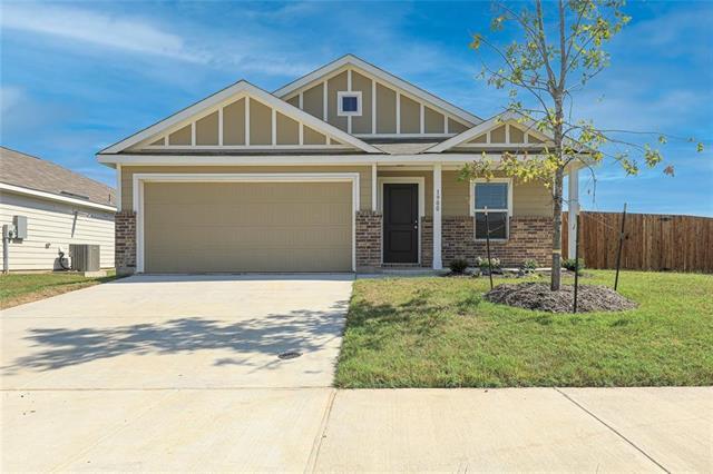 1900 Hughes St in McKinney, TX - Building Photo - Building Photo