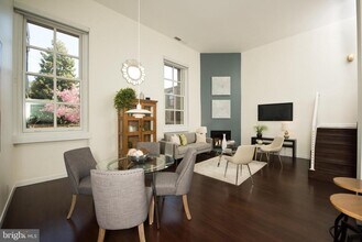 629 Constitution Ave NE in Washington, DC - Building Photo - Building Photo