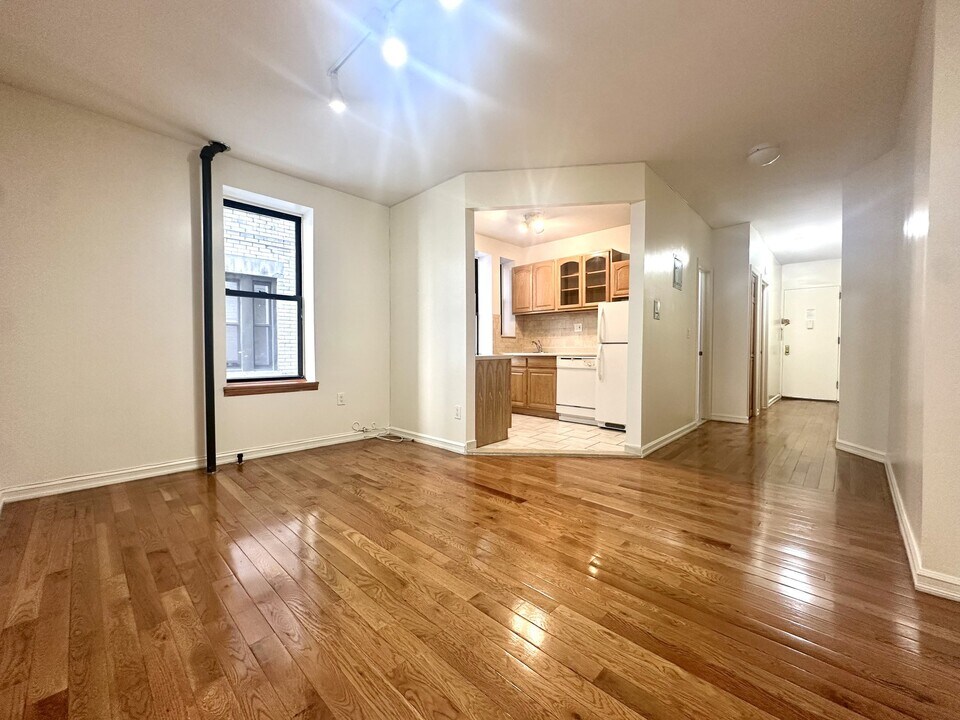 610 W 150th St in New York, NY - Building Photo