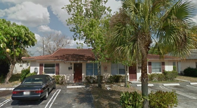 3891 Riverside Dr in Coral Springs, FL - Building Photo