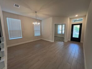 207 Colorado Cyn in San Antonio, TX - Building Photo - Building Photo