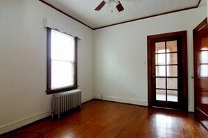 8339 S Marquette St in Chicago, IL - Building Photo - Building Photo
