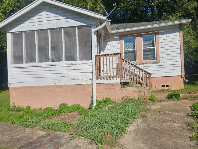 property at 3403 Arlington Ave