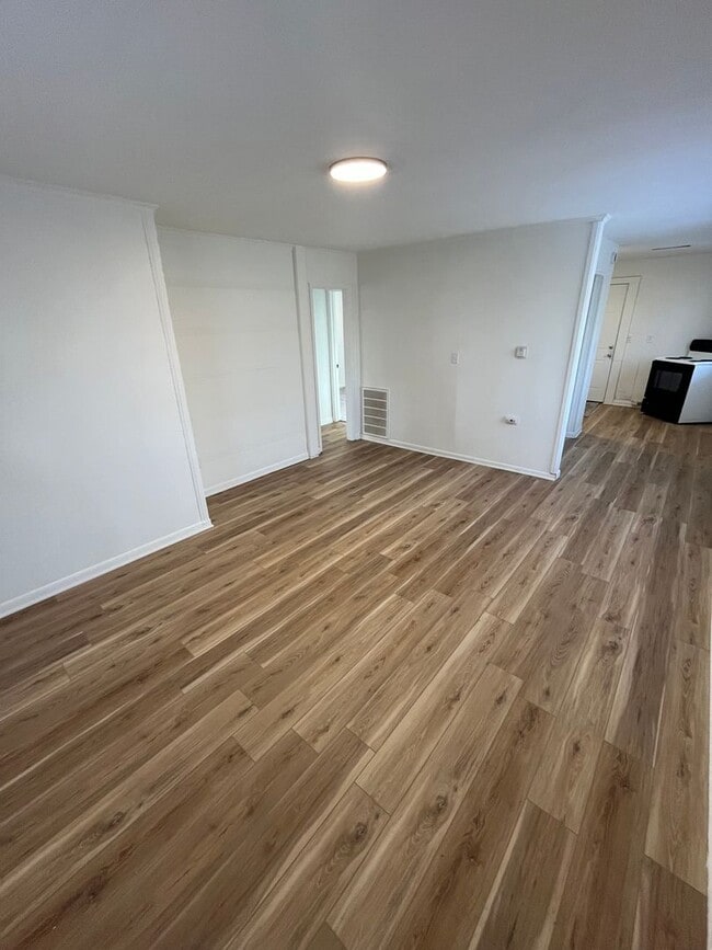 405 Pursley Dr in Fort Wayne, IN - Foto de edificio - Building Photo