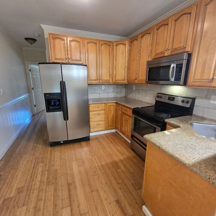 1827 Master St in Philadelphia, PA - Building Photo