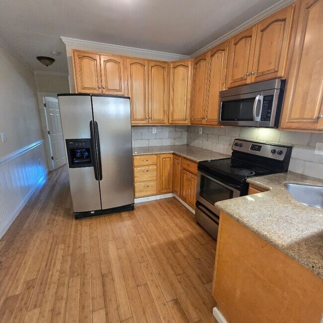 property at 1827 Master St
