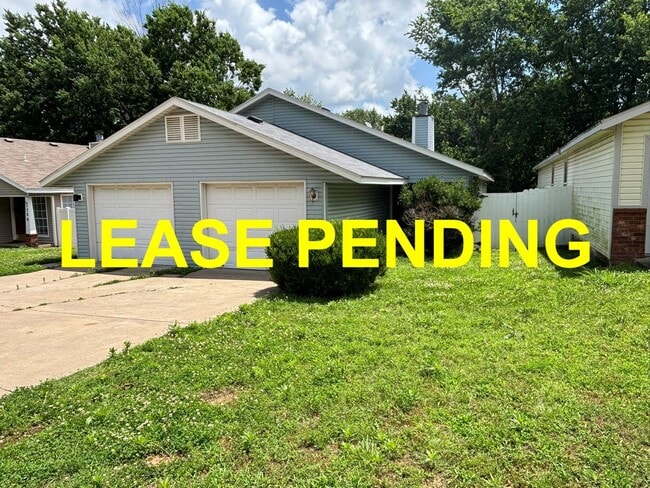 property at 1712 N Noelle Ave