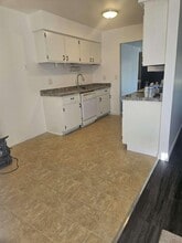 13842 Keating Dr in Sterling Heights, MI - Building Photo - Building Photo