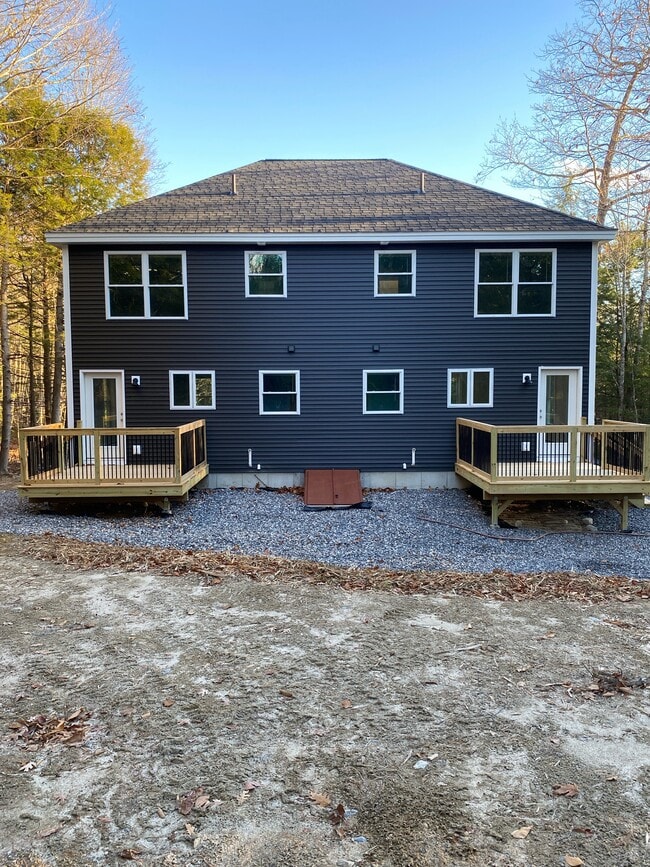 281 Lambs Mill Rd in Naples, ME - Foto de edificio - Building Photo