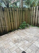 807 W Oakland Park Blvd in Oakland Park, FL - Building Photo - Building Photo