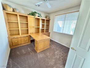 1550 San Juan Hills Dr in Las Vegas, NV - Building Photo - Building Photo
