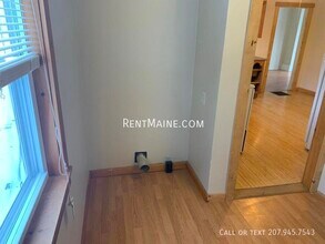 144 Forest Ave in Bangor, ME - Building Photo - Building Photo