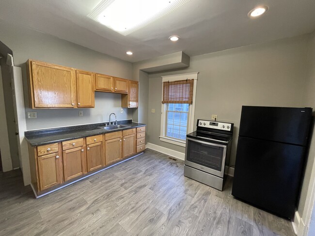 235 N Oxford St in Indianapolis, IN - Building Photo - Building Photo