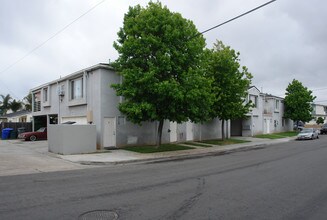 1140 Calla Ave in Imperial Beach, CA - Foto de edificio - Building Photo