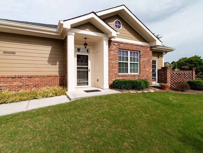 5352 Manor View Dr NW in Acworth, GA - Building Photo - Building Photo