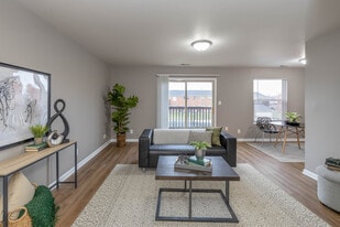 Buckridge at Southport in Indianapolis, IN - Building Photo