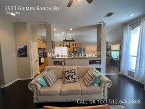 2933 Grimes Ranch Rd in Austin, TX - Building Photo - Building Photo