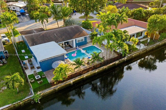 property at 2005 NW 37th St