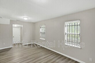 2032 Whitner St in Jacksonville, FL - Building Photo - Building Photo