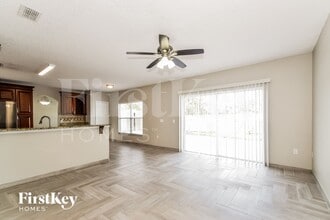 654 Parakeet Ct in Kissimmee, FL - Building Photo - Building Photo