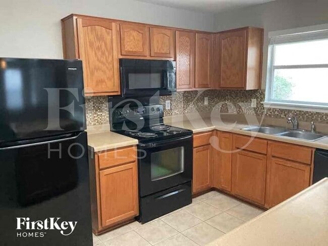 539 Reba in Converse, TX - Building Photo - Building Photo