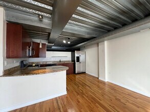 1910 S Indiana Ave in Chicago, IL - Building Photo - Building Photo