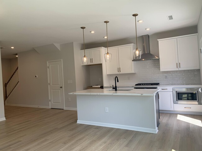 3400 Star Vw Dr in Raleigh, NC - Building Photo - Building Photo