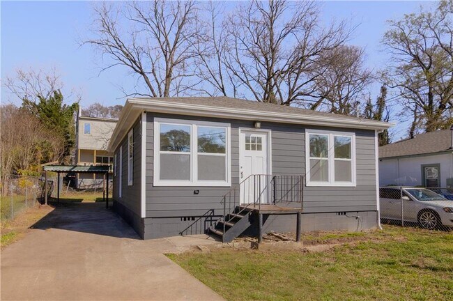 property at 1138 Moton Ave SW
