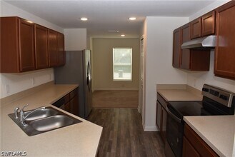 3503 Samoa Ave in North Port, FL - Building Photo - Building Photo