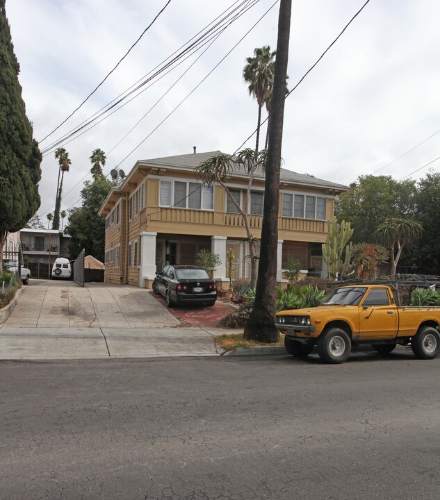 1800 N Van Ness Ave in Los Angeles, CA - Building Photo